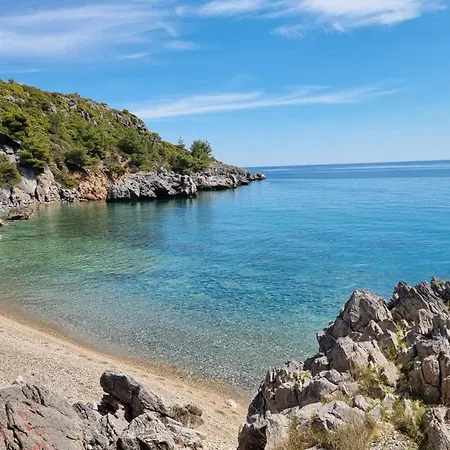 Notos - Seabreeze Escape Agia Paraskevi (Kassandra)